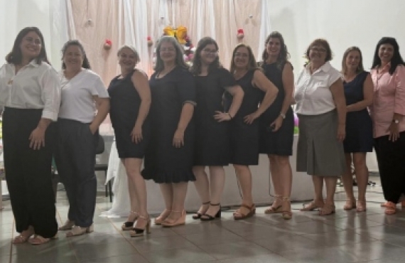 Fundo Social e Secretaria de Assistência Social celebram formatura dos cursos Tesoura de Ouro e Escola de Moda